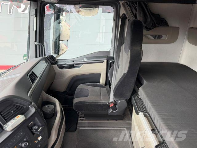 MAN TGX 33.640 6x4BL SA MEILLER/ACC/AEBS/RETARDER Tracteur routier