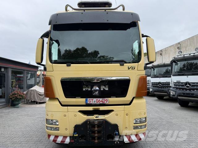 MAN TGX 41.680 8X4/4 BBS 250.000 Kg Prime Movers