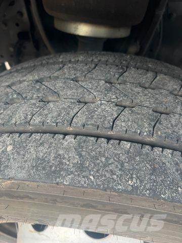 MAN TGX XXL 18.520 4x2 LL SA Vlačilci
