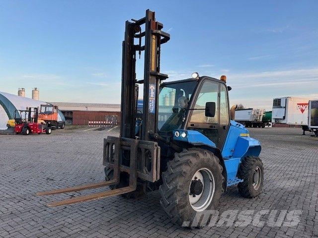 Manitou M30-4D/ST5 4X4, Gelände, Allrad, 3to., 5,5m Vorkheftruck voor zwaar terrein