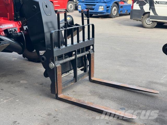 Manitou MT 1335 HA Easy 75D Funk/ Korb/Schaufel/Gabel Radlader