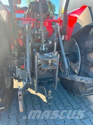 Massey Ferguson MF 4708 Traktori