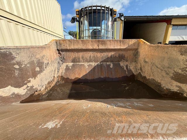 Mecalac 9MDX Dumper / A/C / 2.148 H / 9 Ton Camiones articulados