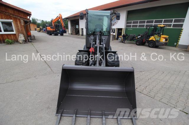 Mecalac MCL6+ inkl. Schaufel & Gabel Radlader Lader Wheel loaders