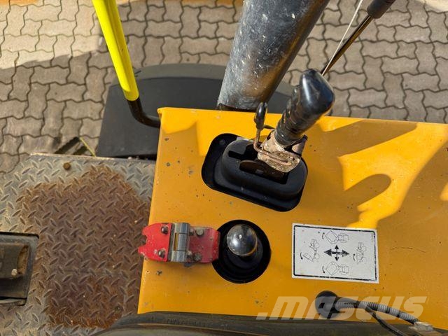 Mecalac TA3S Dumper / Drehmulde / 3 Tonnen Zglobni damperi