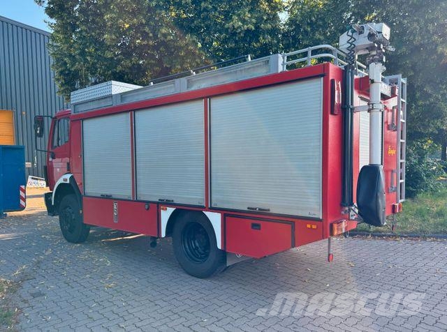 Mercedes-Benz 1124 AF - Feuerwehr Rüstwagen - 26 TKm Otros camiones