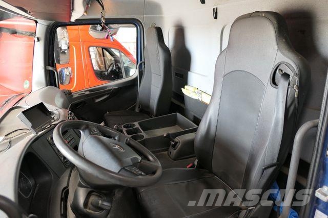 Mercedes-Benz 1224 L Atego 4x2, AHK, LBW, 7.200mm lang Pressukapelli kuorma-autot