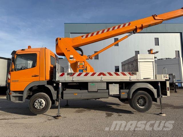 Mercedes-Benz 1323 HUBSTEIGER 22 M TOP ZUSTAND Araç üstü platformlar