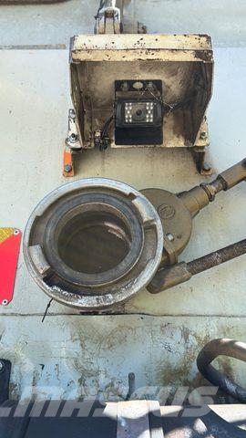 Mercedes-Benz 1414K Kehrmaschine Kehrmaschine