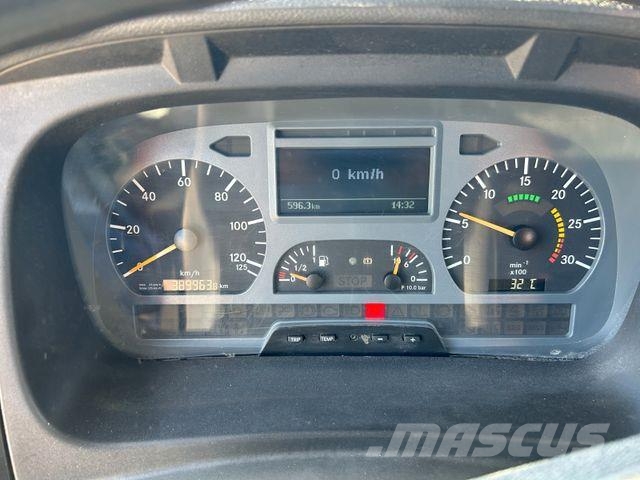 Mercedes-Benz 1828 3Skipper + PKG 12001 Kran 4x2 Billenő teherautók
