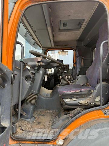 Mercedes-Benz 1828 KEHRMASCHINE 清掃車