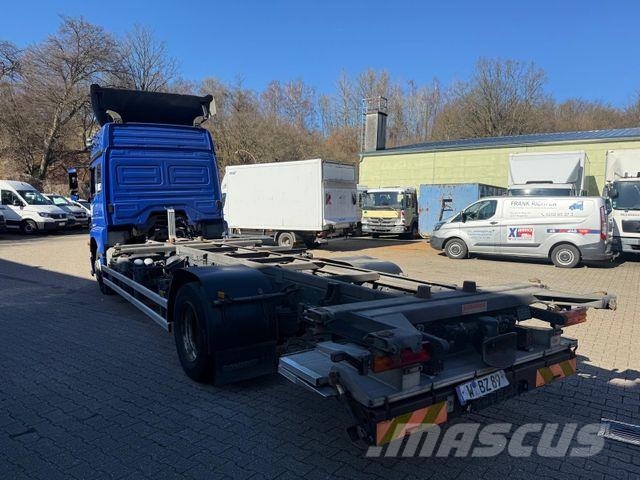 Mercedes-Benz 1833 Axor, 7 Sitzplätze, 1. Hand, erst 228 Tkm Camiones chasis