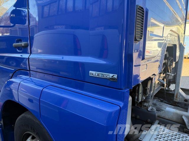 Mercedes-Benz 1833 Axor, 7 Sitzplätze, 1. Hand, erst 228 Tkm Camiones chasis