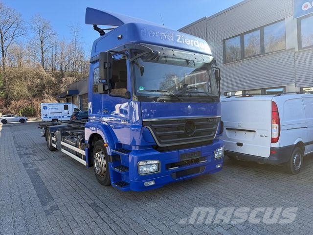 Mercedes-Benz 1833 Axor, 7 Sitzplätze, 1. Hand, erst 228 Tkm Camiones chasis