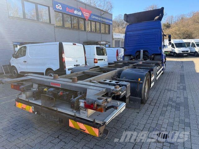 Mercedes-Benz 1833 Axor, 7 Sitzplätze, 1. Hand, erst 228 Tkm Camiones chasis