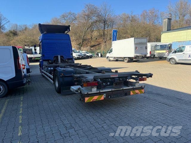 Mercedes-Benz 1833 Axor, 7 Sitzplätze, 1. Hand, erst 228 Tkm Camiones chasis