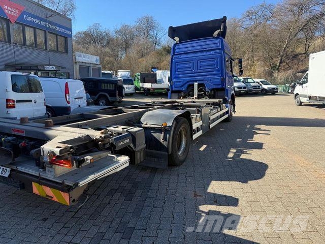 Mercedes-Benz 1833 Axor, 7 Sitzplätze, 1. Hand, erst 228 Tkm Camiones chasis