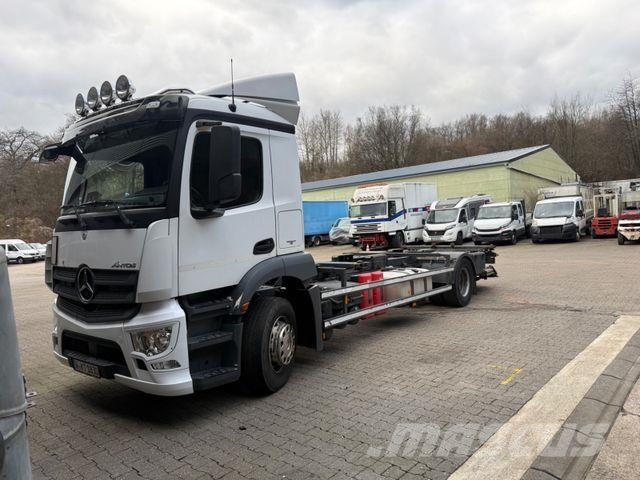 Mercedes-Benz 1833 Axor org 237 Tkm LBW 1 Hd 1 Liege Tüv frei Chassis Cab trucks