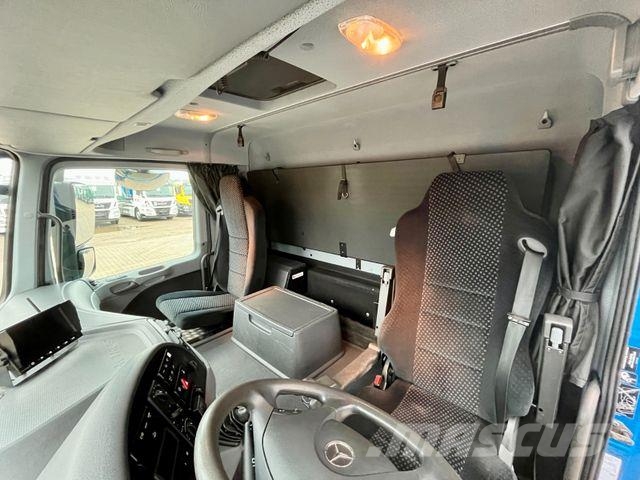 Mercedes-Benz 1841 Actros| Willig Aufbau A3*Oben/Unten*13.500l شاحنات ذات صهاريج