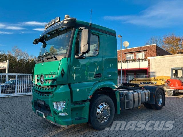 Mercedes-Benz 1845 Arocs SZM 4x4 HAD Tractor Units