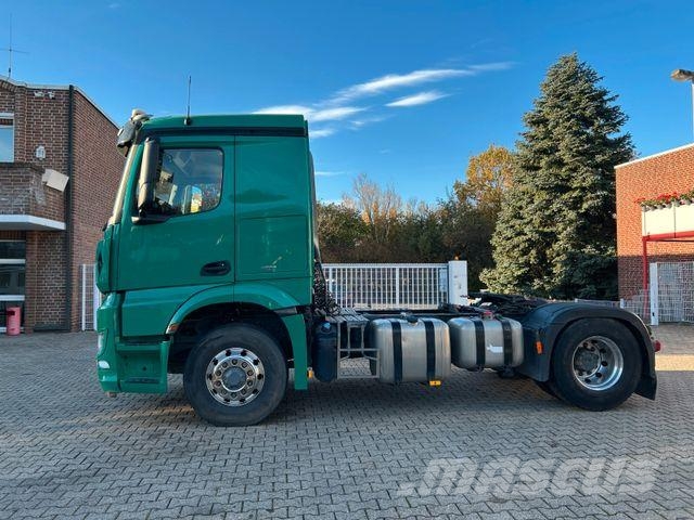 Mercedes-Benz 1845 Arocs SZM 4x4 HAD Tractor Units