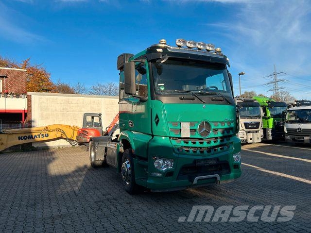 Mercedes-Benz 1845 Arocs SZM 4x4 HAD Tractor Units