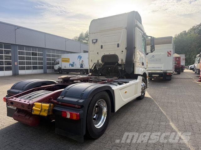 Mercedes-Benz 1845 mit Kipphydraulik ADR,org 567 Tkm,Alcoa Vlačilci