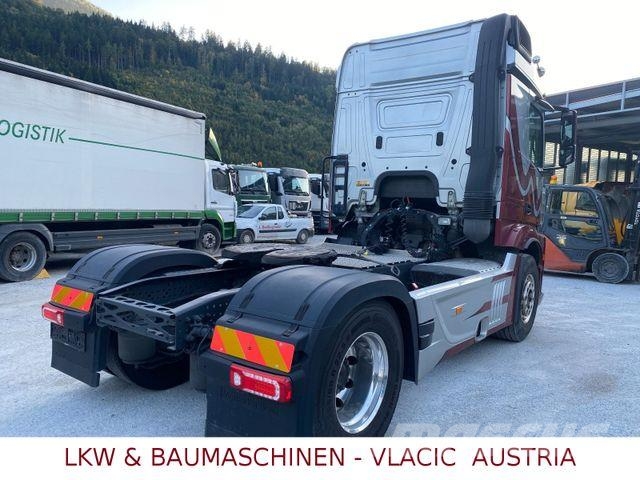 Mercedes-Benz 1846 ADR/FL/AT/OX Sattelzugmaschinen