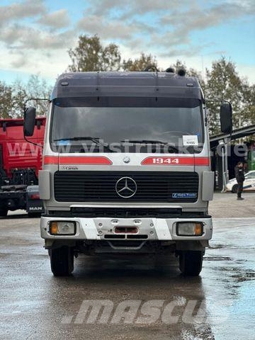 Mercedes-Benz 1944 s 6x2 DSK Hiab-Ladekran Kipper