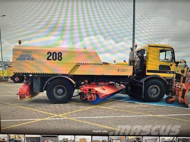 Mercedes-Benz 2035 AK Actros 4x4, Kehrmaschine Schmidt, Allrad Lakaisuautot