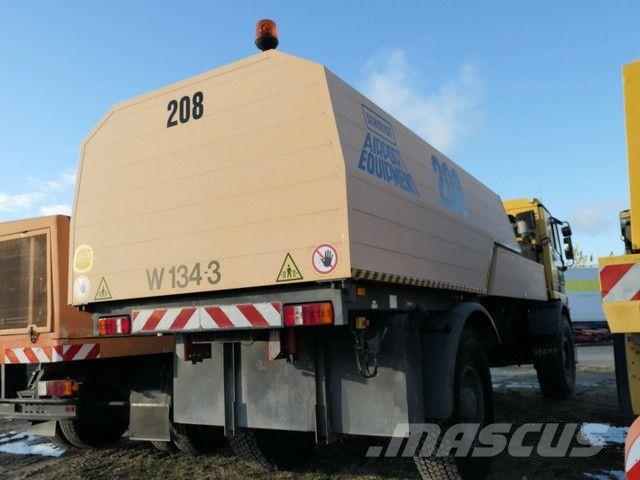 Mercedes-Benz 2035 AK Actros 4x4, Kehrmaschine Schmidt, Allrad Lakaisuautot