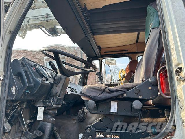 Mercedes-Benz 2632 HMK Dachdeckerkran 6x6 Camiones grúa
