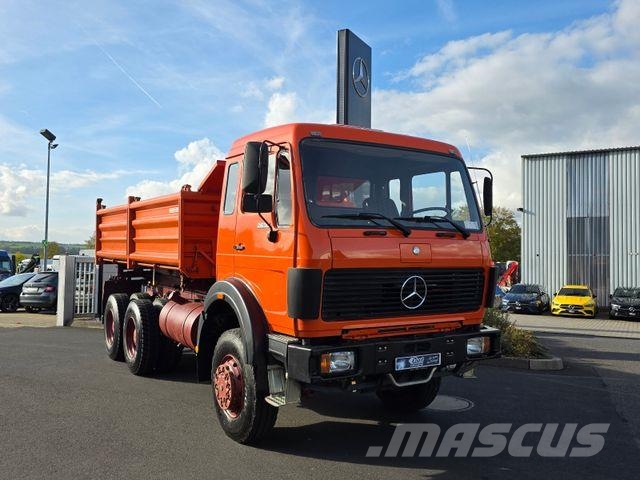 Mercedes-Benz 2636 AK 6x6 Allrad-Kipper, 10-Zylinder, 1. Hand Pašizgāzējs