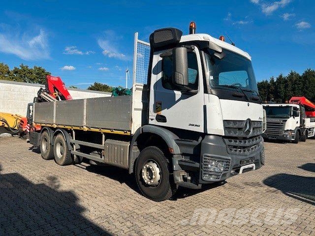 Mercedes-Benz 2636.Big Chassi 13 Ton . LongCh 6x4 Fassi Kran Camiones plataforma
