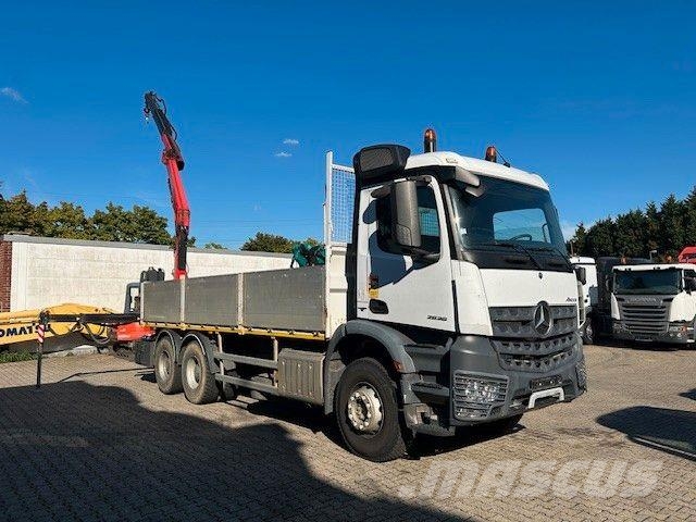 Mercedes-Benz 2636.Big Chassi 13 Ton . LongCh 6x4 Fassi Kran Camiones plataforma