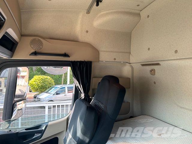 Mercedes-Benz 2642 SZM mit PK26002-EH Kran + Seilwinde Żurawie samochodowe