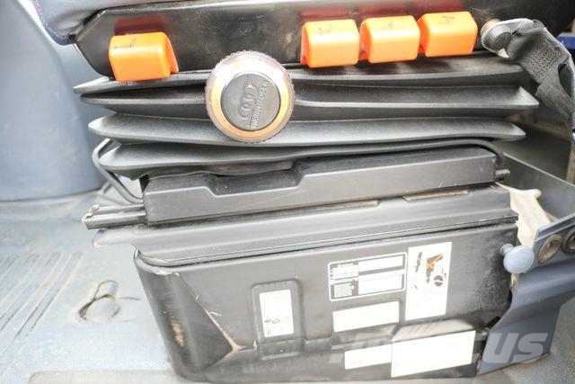 Mercedes-Benz 614 D Vario 4x2, DOKA, Meiller, 2x AHK, 147tkm Kiperi kamioni