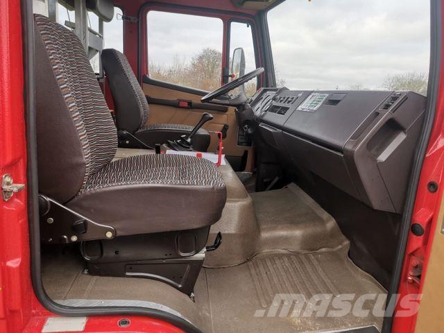 Mercedes-Benz 814F LF8/Feuerwehrlöschfahrzeug/Vorbaupume Box body