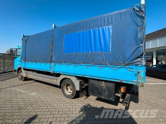 Mercedes-Benz 815 Camiones de caja de lona