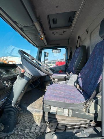 Mercedes-Benz 815 Camiones de caja de lona