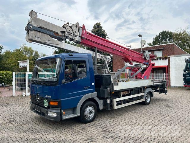 Mercedes-Benz 815 Dachdeckerkran Böcker 32 Meter + Seilwinde Kranwagen