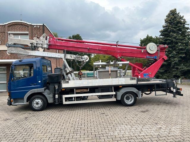 Mercedes-Benz 815 Dachdeckerkran Böcker 32 Meter + Seilwinde Kranwagen