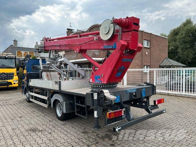 Mercedes-Benz 815 Dachdeckerkran Böcker 32 Meter + Seilwinde Kranwagen