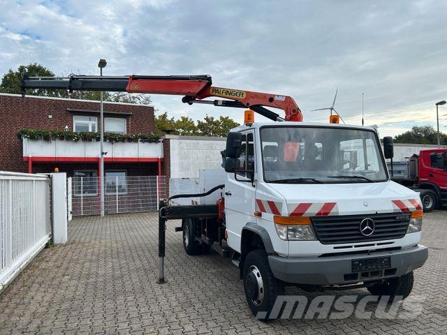Mercedes-Benz 815D Pritsche + PK7501 Kran Allrad 4x4 Nosturiautot