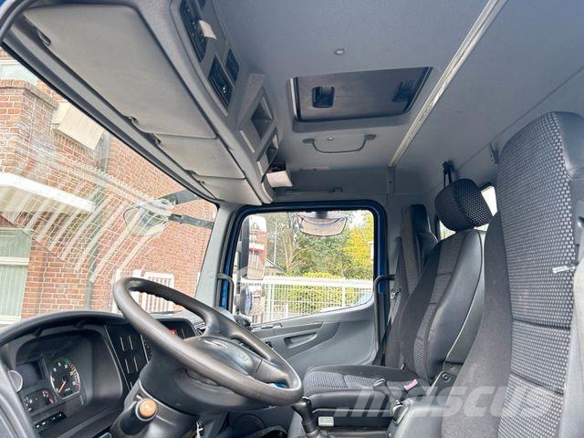 Mercedes-Benz 816 mit Böckerkran bis 35 m AK35-3000 4x2 Kranwagen