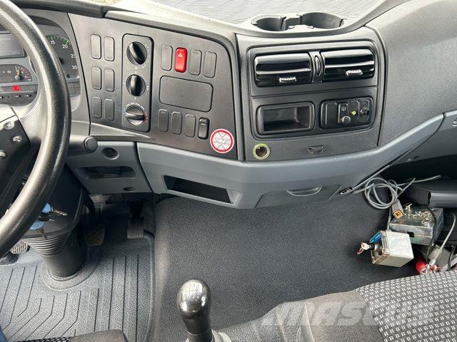 Mercedes-Benz 816 mit Böckerkran bis 35 m AK35-3000 4x2 Kranwagen