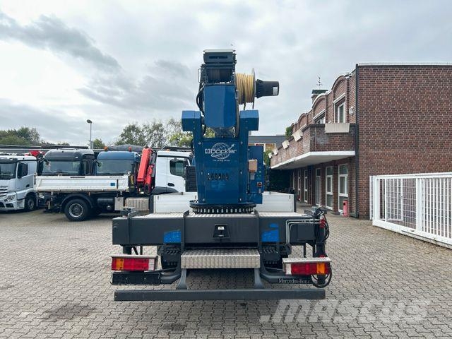 Mercedes-Benz 816 mit Böckerkran bis 35 m AK35-3000 4x2 Kranwagen