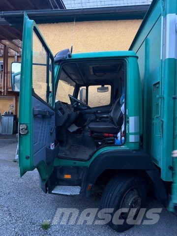 Mercedes-Benz 817L D VIEHLKW FÜR 7 KÜHE Hayvan nakil kamyonlari