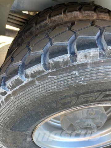 Mercedes-Benz 817L D VIEHLKW FÜR 7 KÜHE Hayvan nakil kamyonlari
