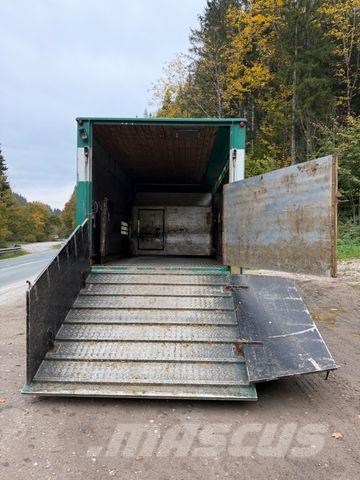 Mercedes-Benz 817L D VIEHLKW FÜR 7 KÜHE Dieren transport